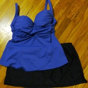 Soma swimsuit Croft & Barrow bottoms